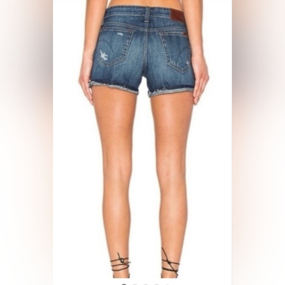 JOE'S JEANS MAURA COLLECTOR'S EDITION DISTRESSED JEAN SHORTS. SIZE 25.